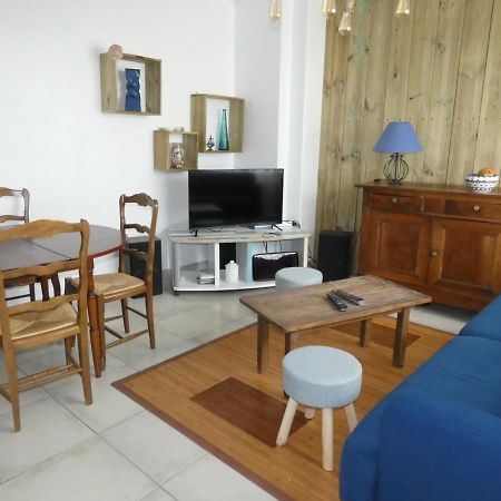 Appartement T3 Avec Terrasses Et Parking Prive En Centre-Ville De Royan, A 200M De La Plage - Fr-1-71-90 ภายนอก รูปภาพ