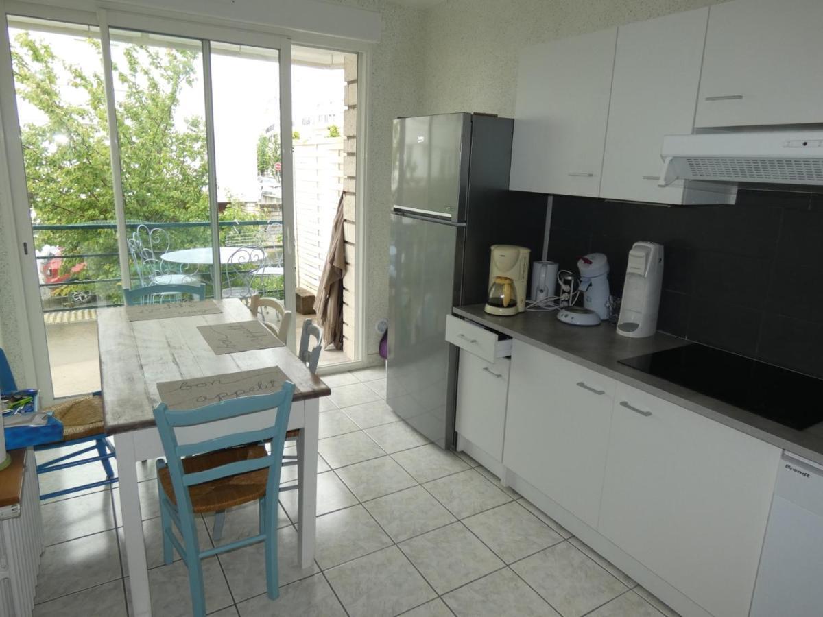 Appartement T3 Avec Terrasses Et Parking Prive En Centre-Ville De Royan, A 200M De La Plage - Fr-1-71-90 ภายนอก รูปภาพ
